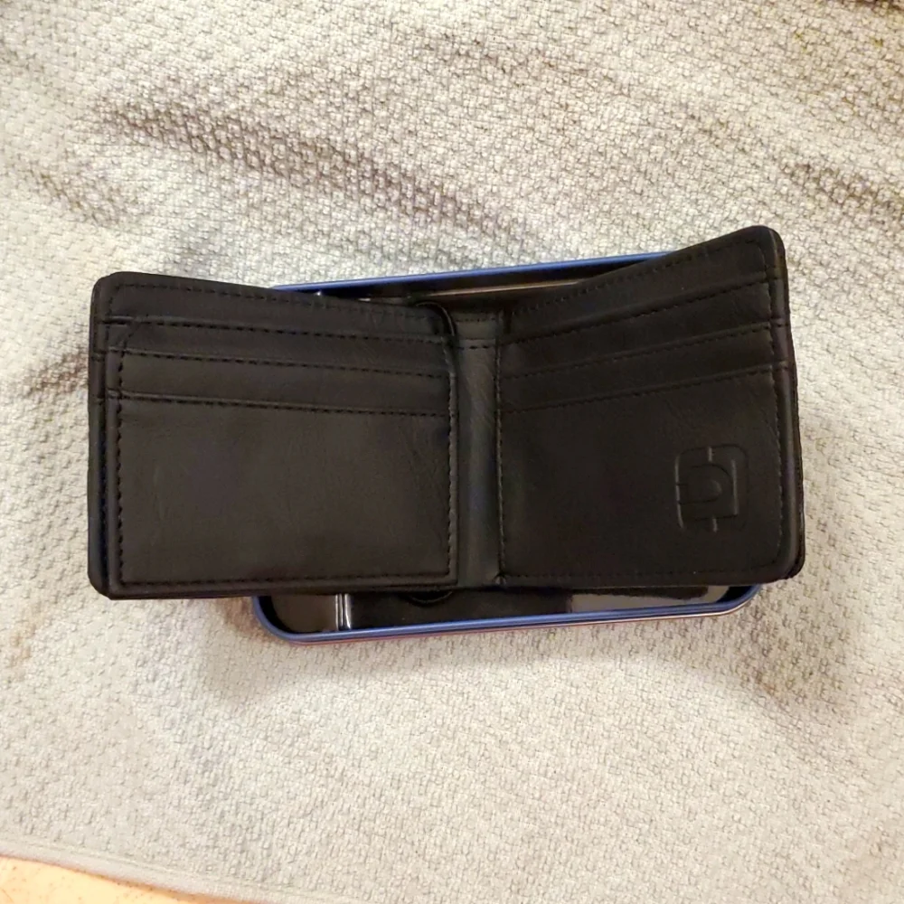 Distortion Camouflage Black Wallet New